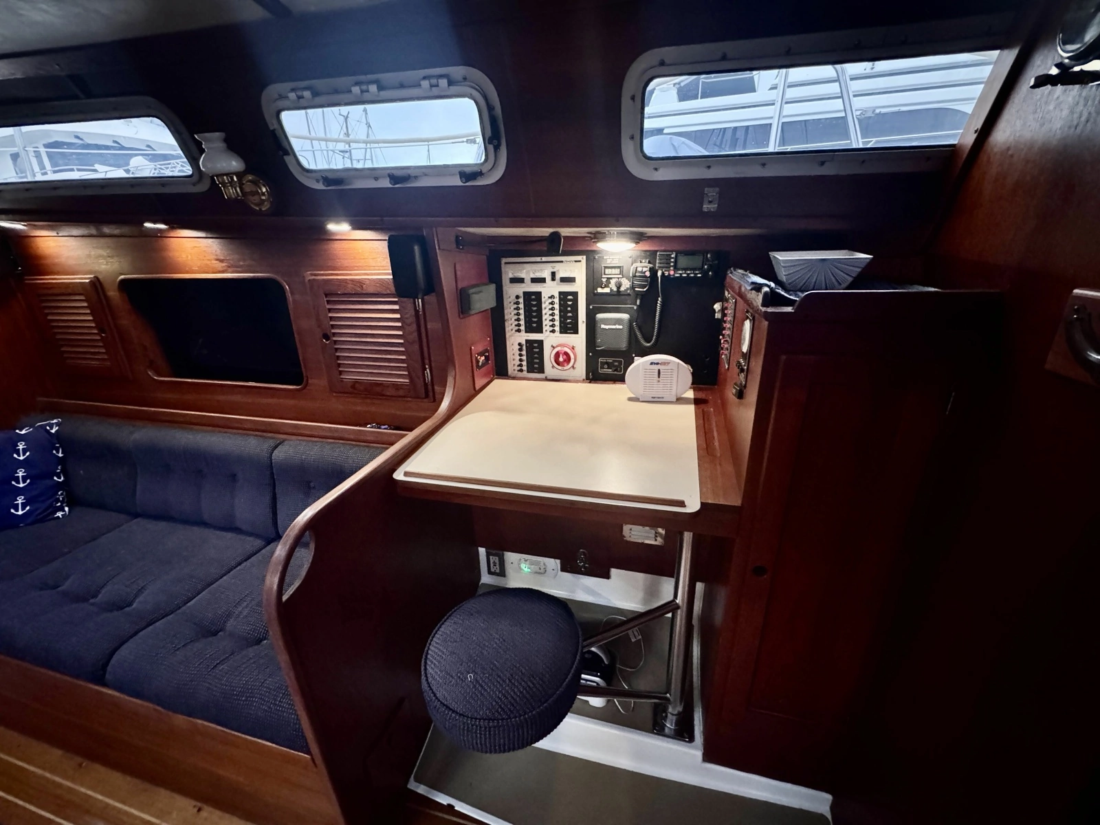 1991 Freedom 38 38