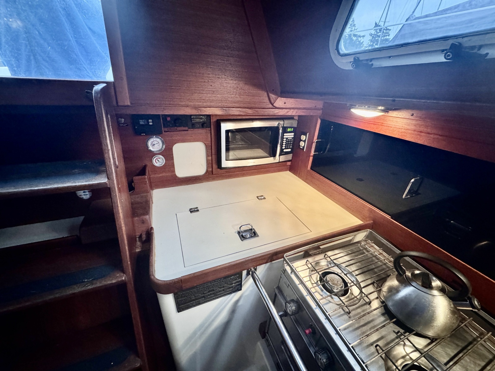 1991 Freedom 38 38