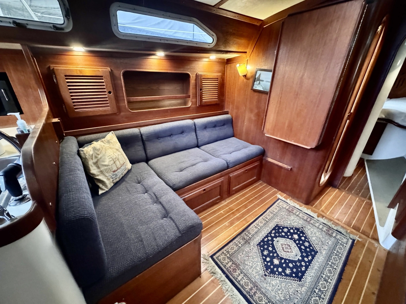 1991 Freedom 38 38