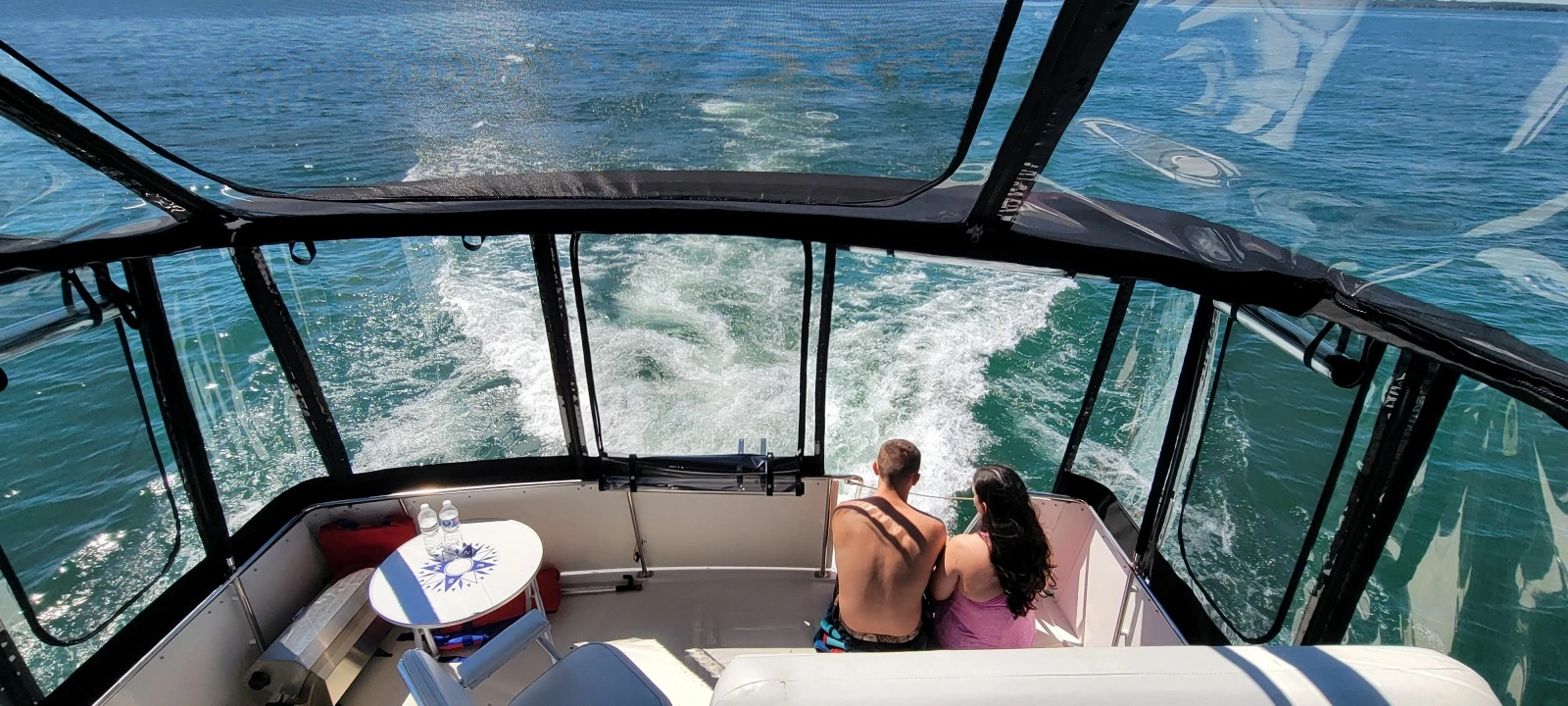 1995 Carver 325 Motor Yacht 32