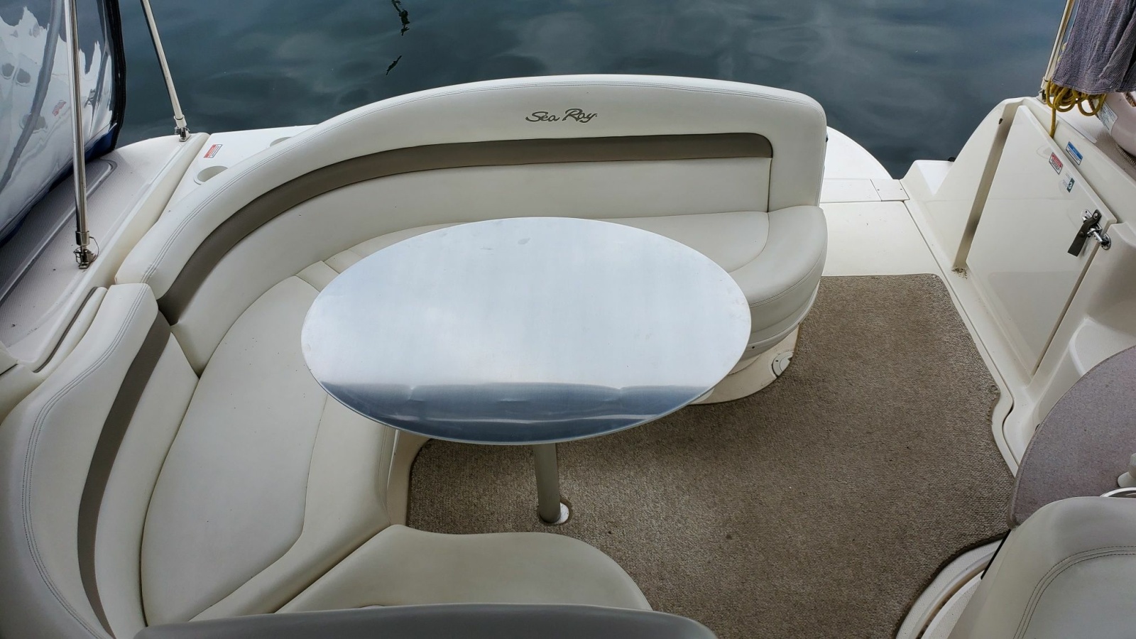 2003 Sea Ray 320 Sundancer 32