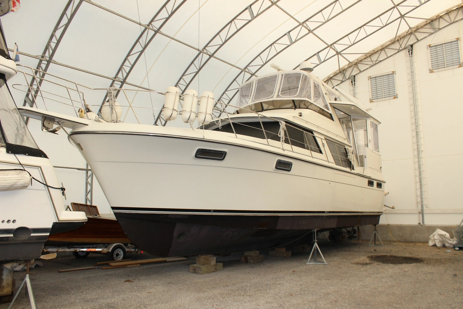 1987 Carver 4207 Aft Cabin 42
