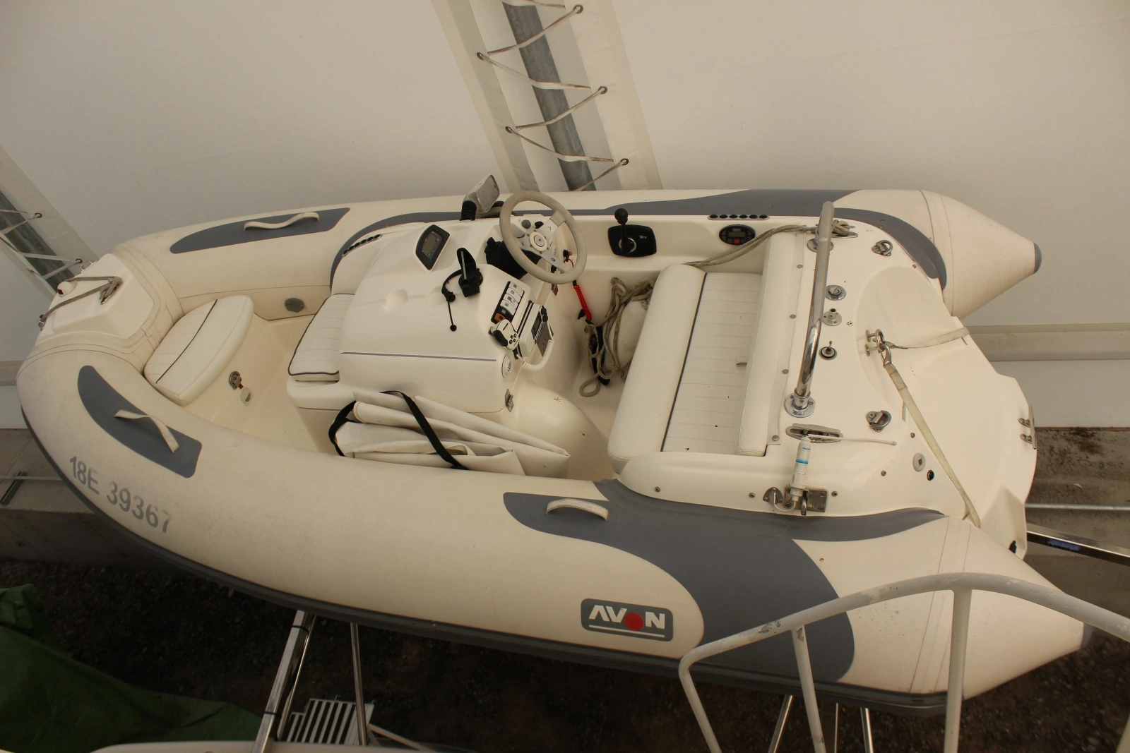 1987 Carver 4207 Aft Cabin 42