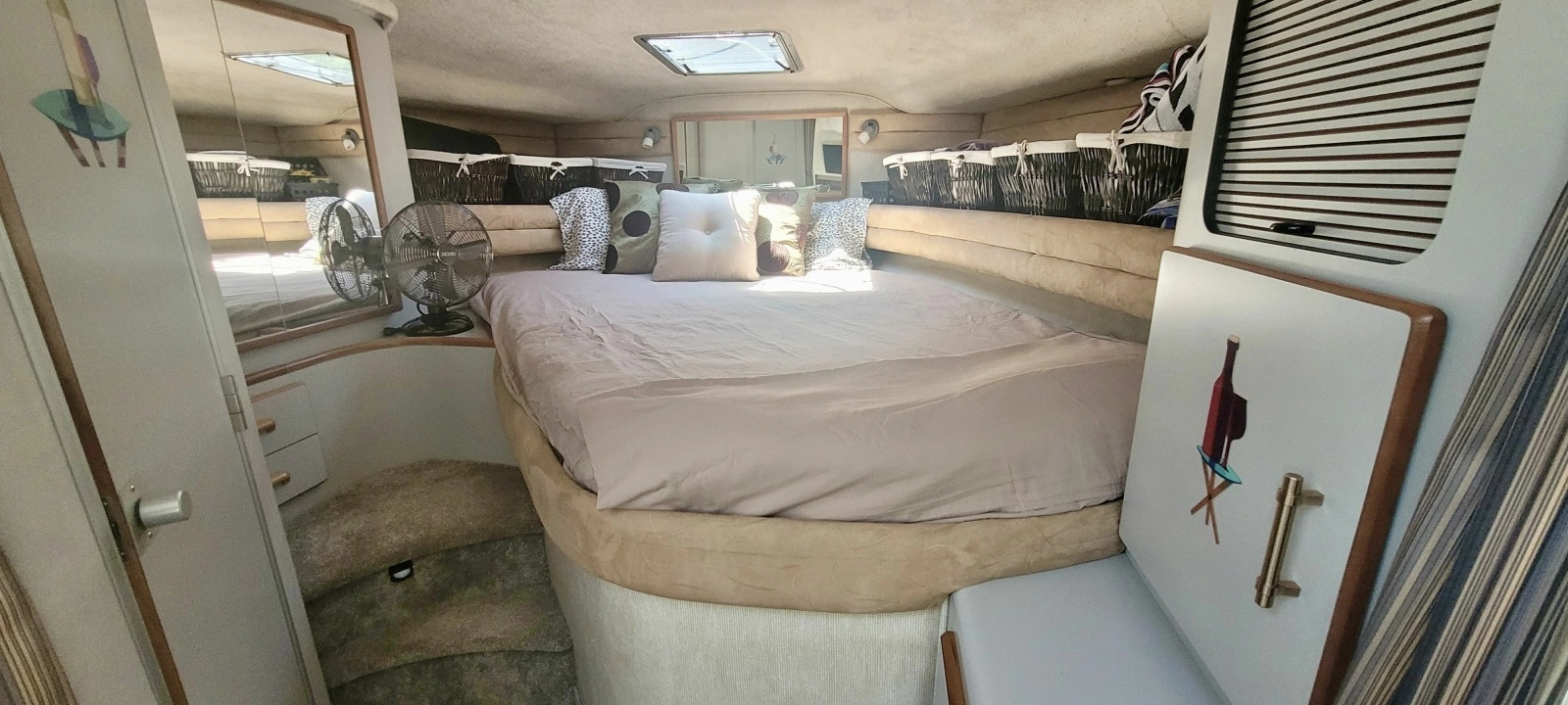 1991 Sea Ray 350 Sundancer 35