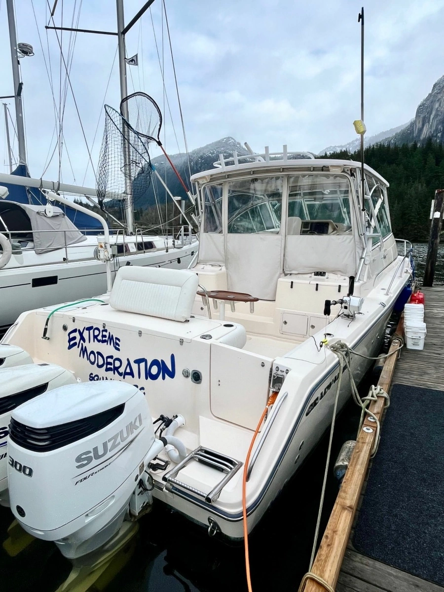 2005 Grady-White 360 Express 36
