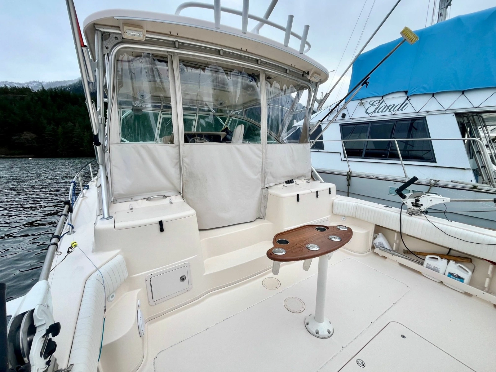 2005 Grady-White 360 Express 36
