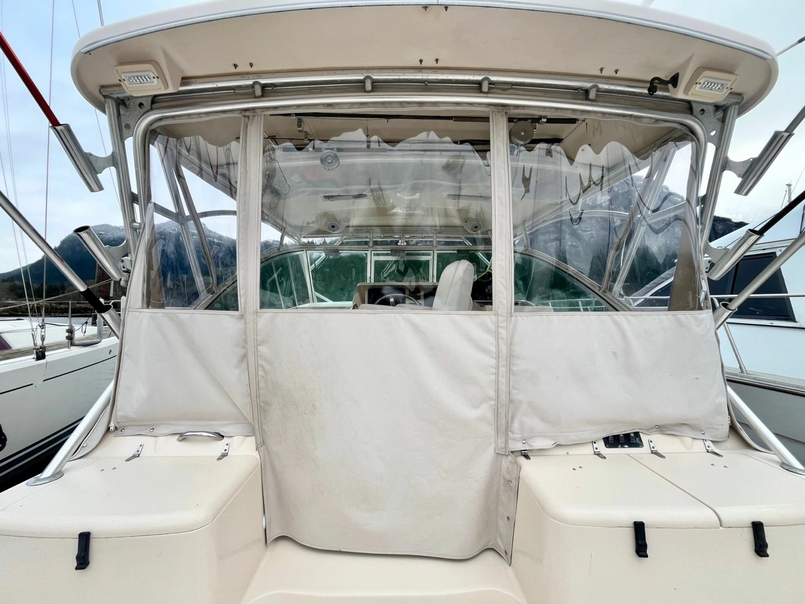 2005 Grady-White 360 Express 36