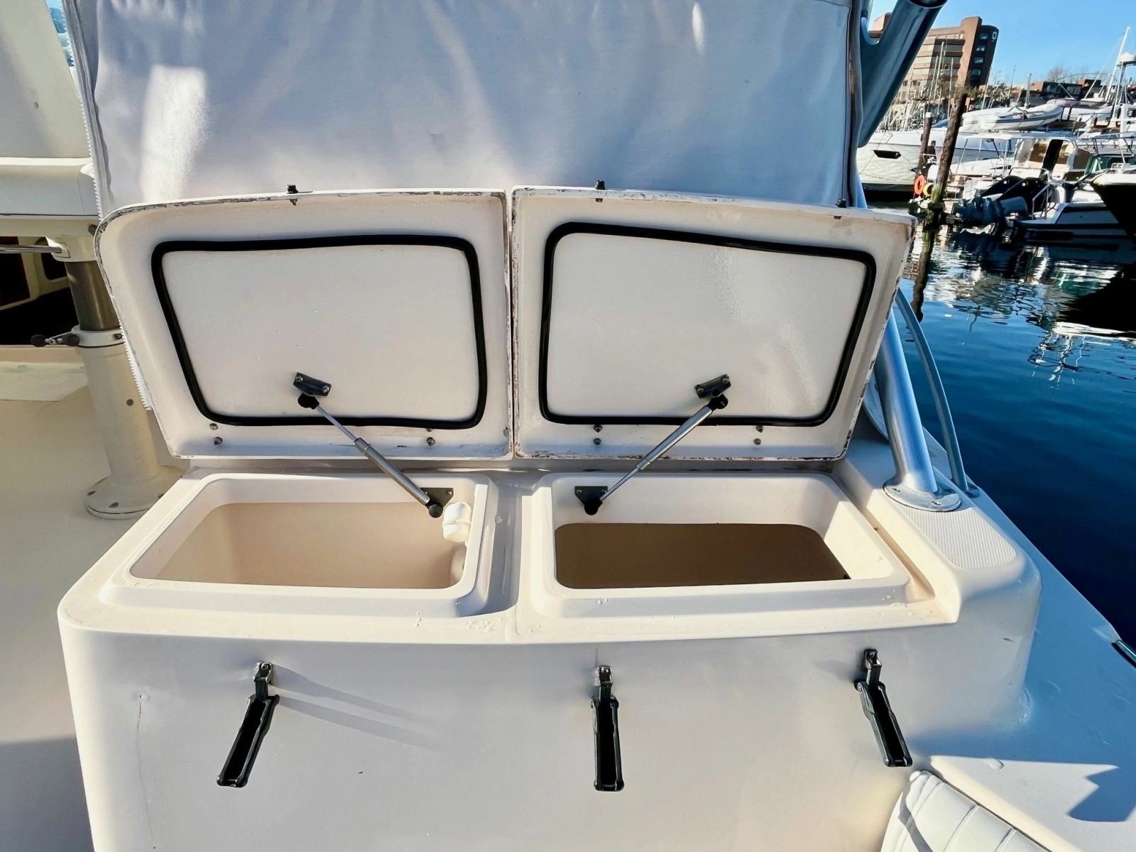 2005 Grady-White 360 Express 36