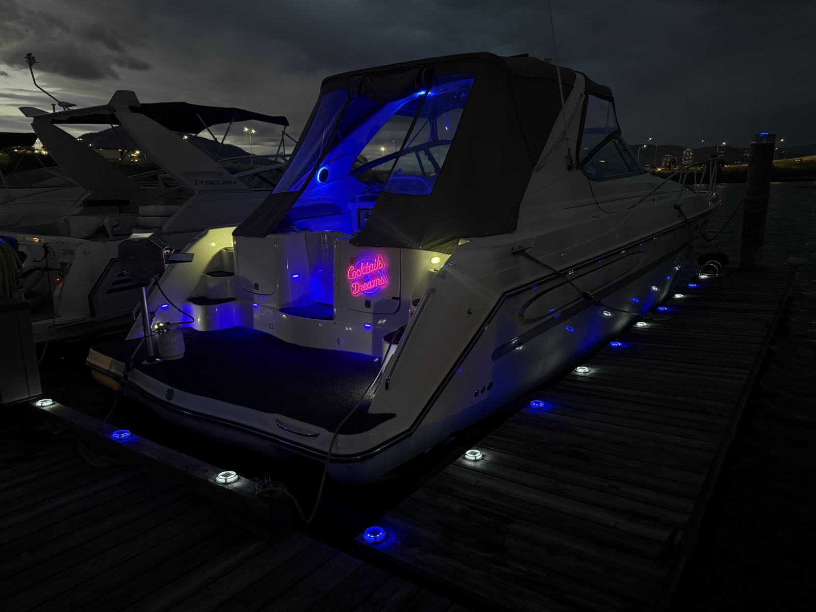 1998 Maxum 4100 SCR 41