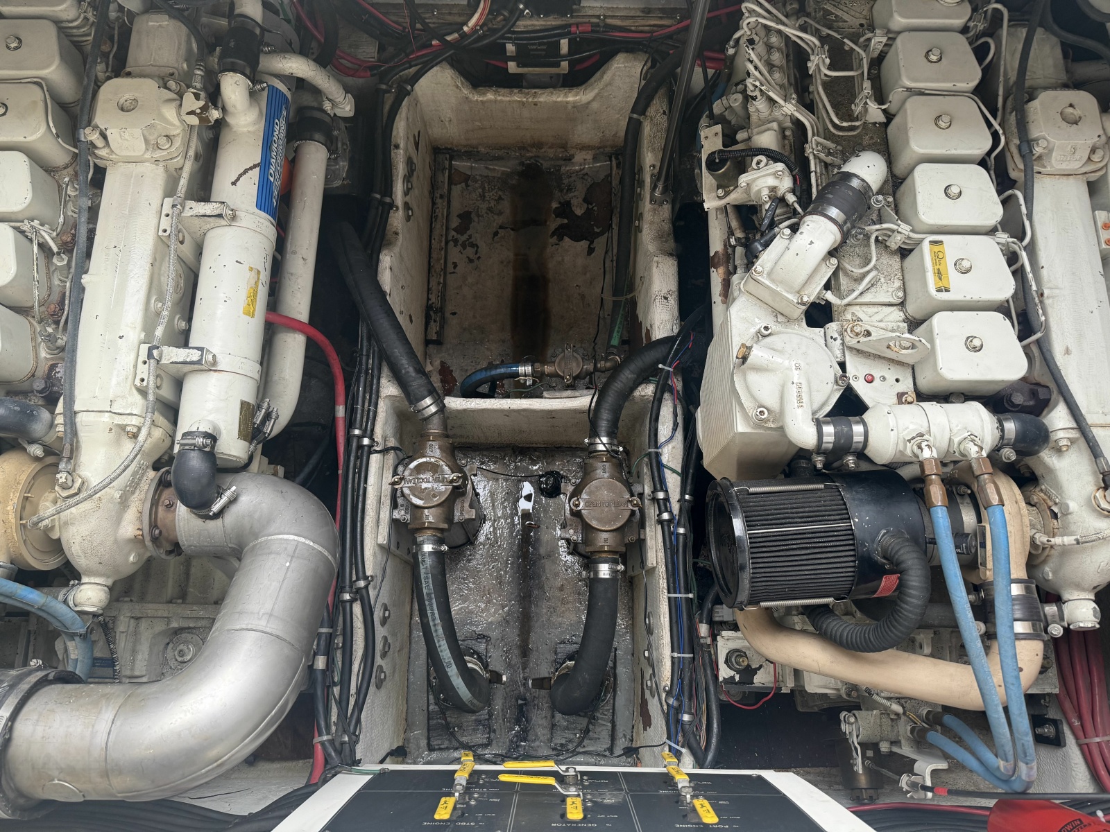 1998 Maxum 4100 SCR 41