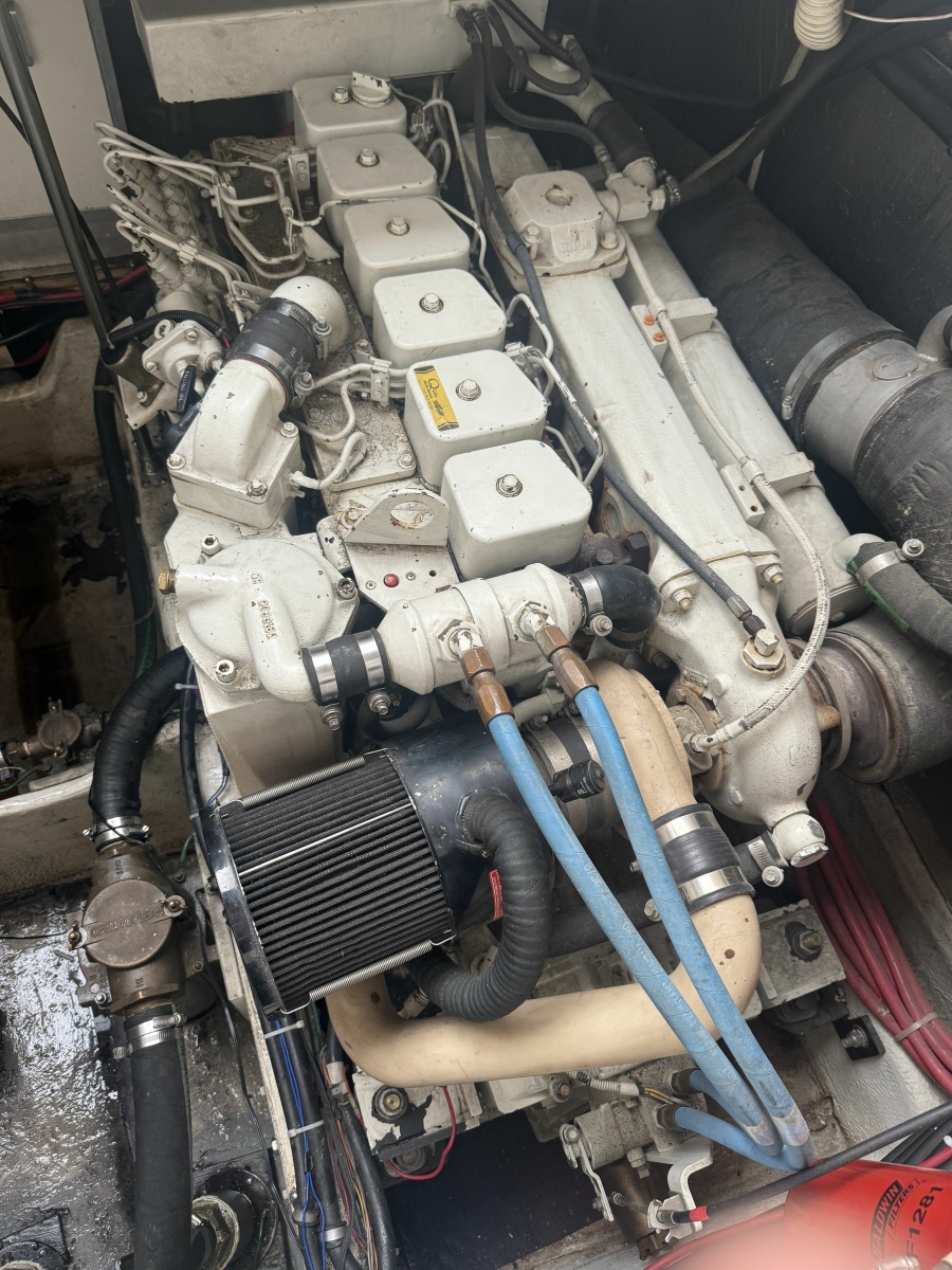 1998 Maxum 4100 SCR 41