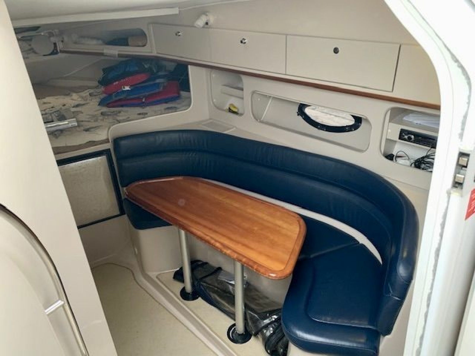 2001 Doral 300 SE 30