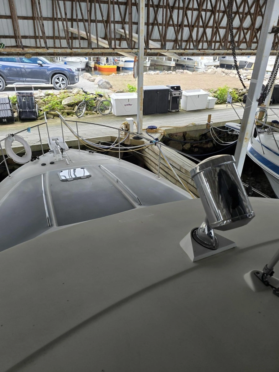 1990 Bayliner 4387 Motoryacht 43