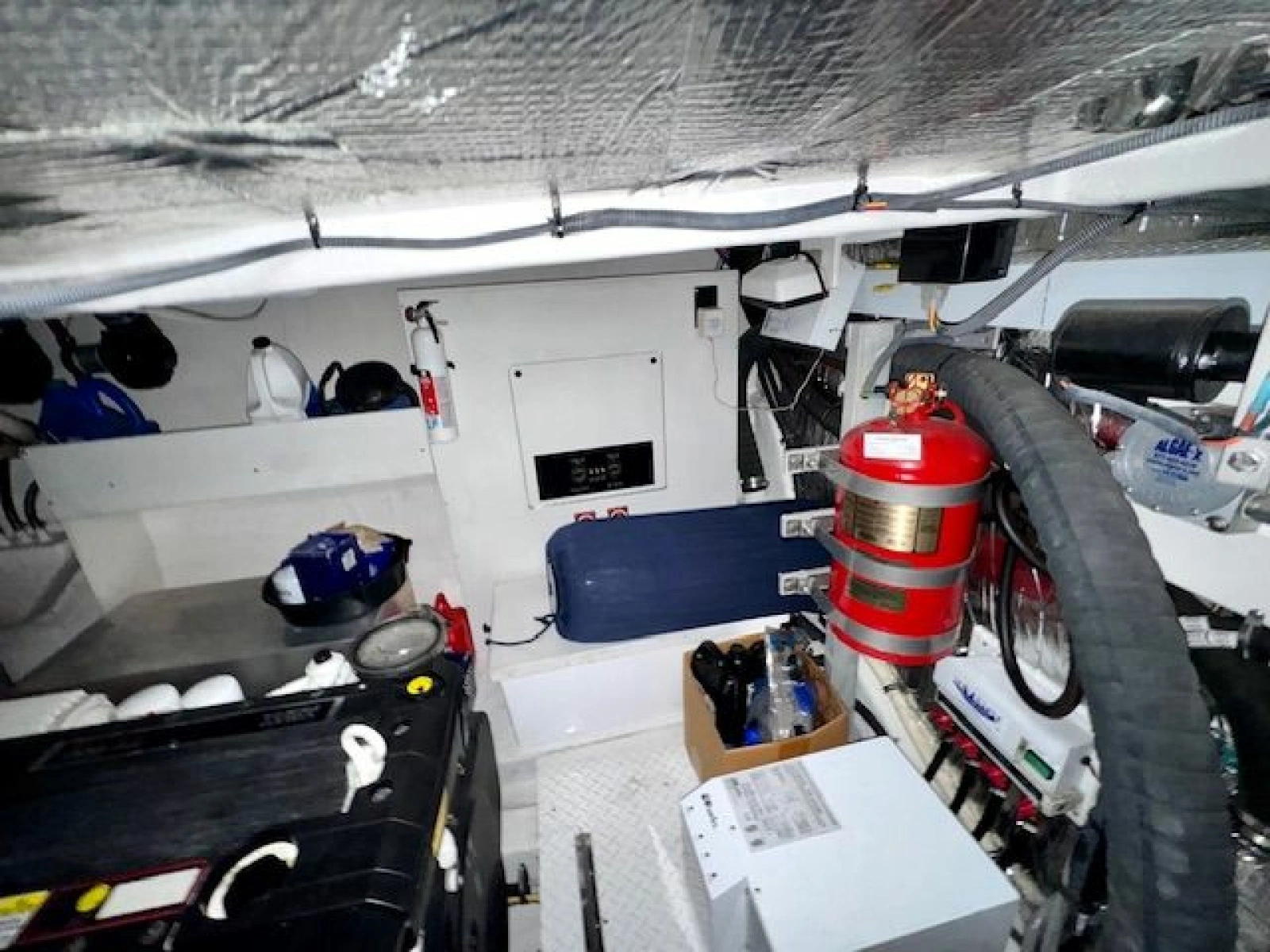 2013 Cruisers Yachts 540 Sports Coupe 54