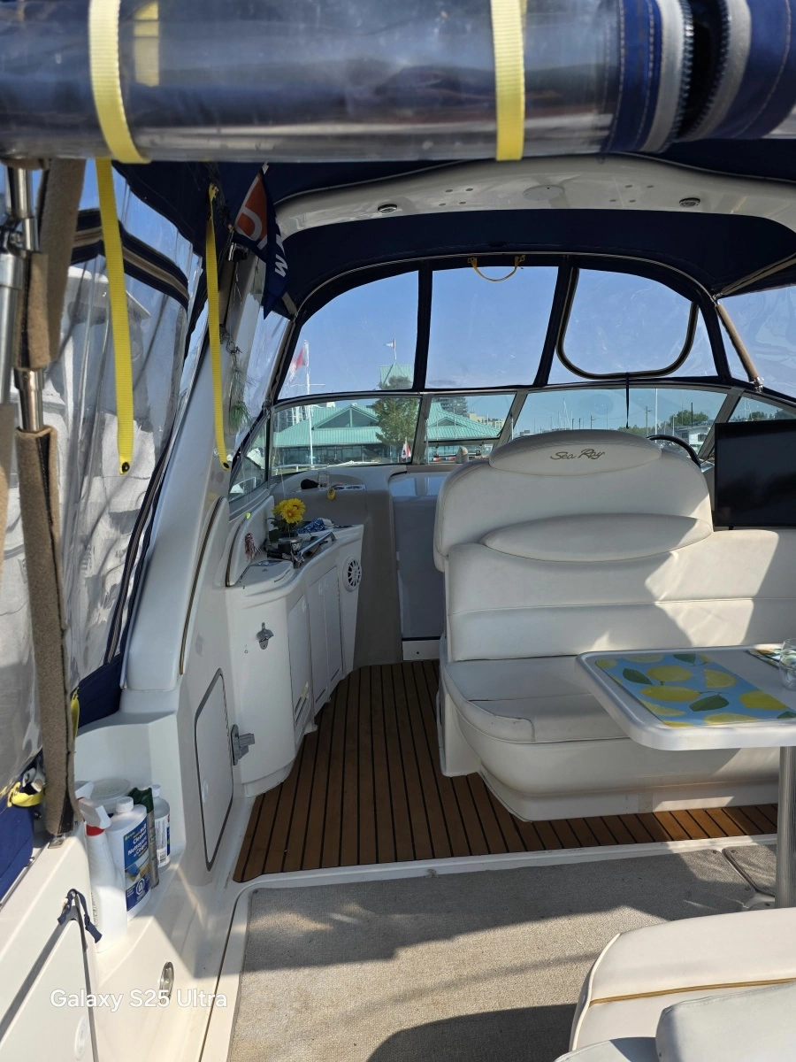 2001 Sea Ray 340 Sundancer 34
