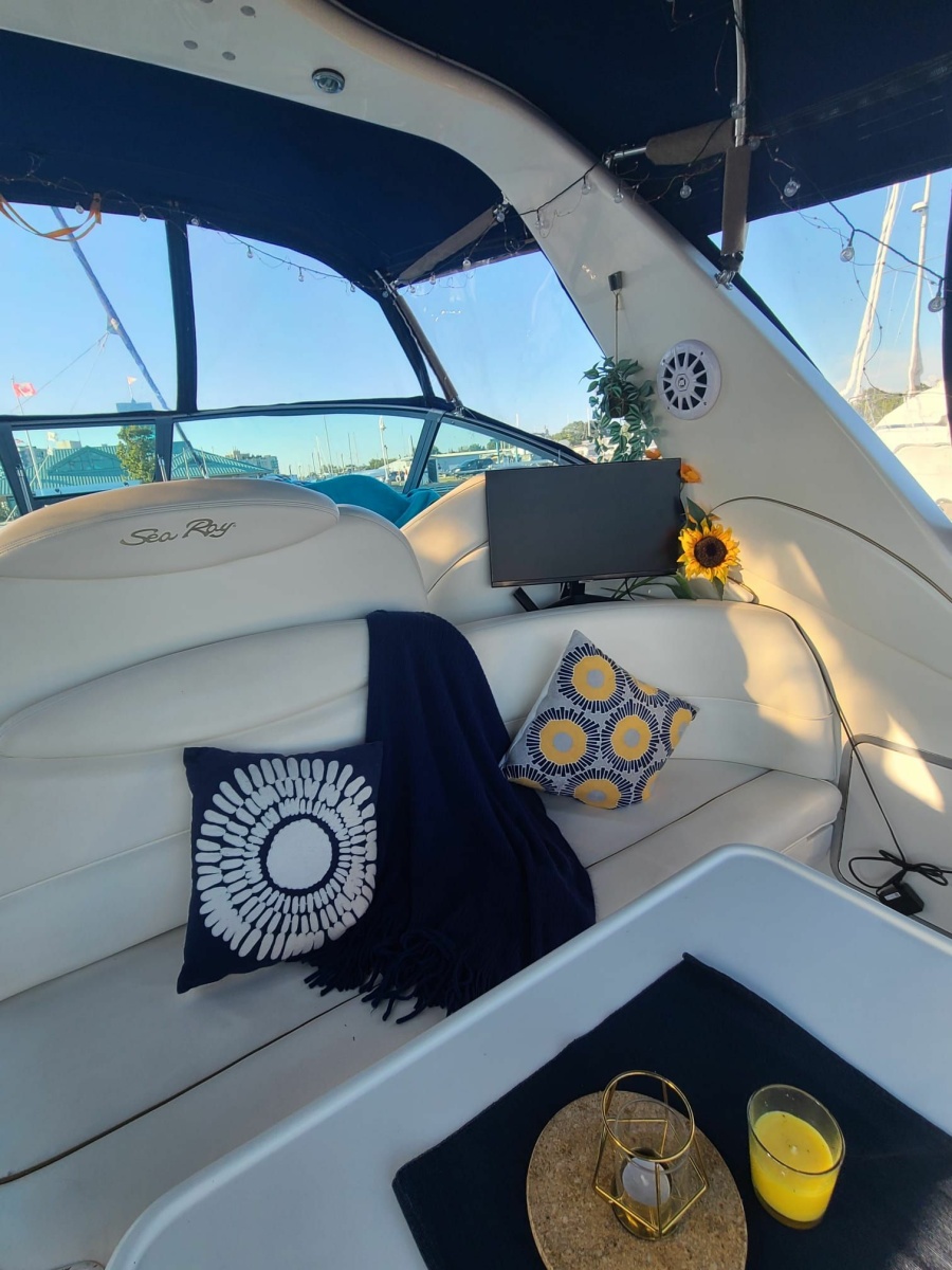 2001 Sea Ray 340 Sundancer 34