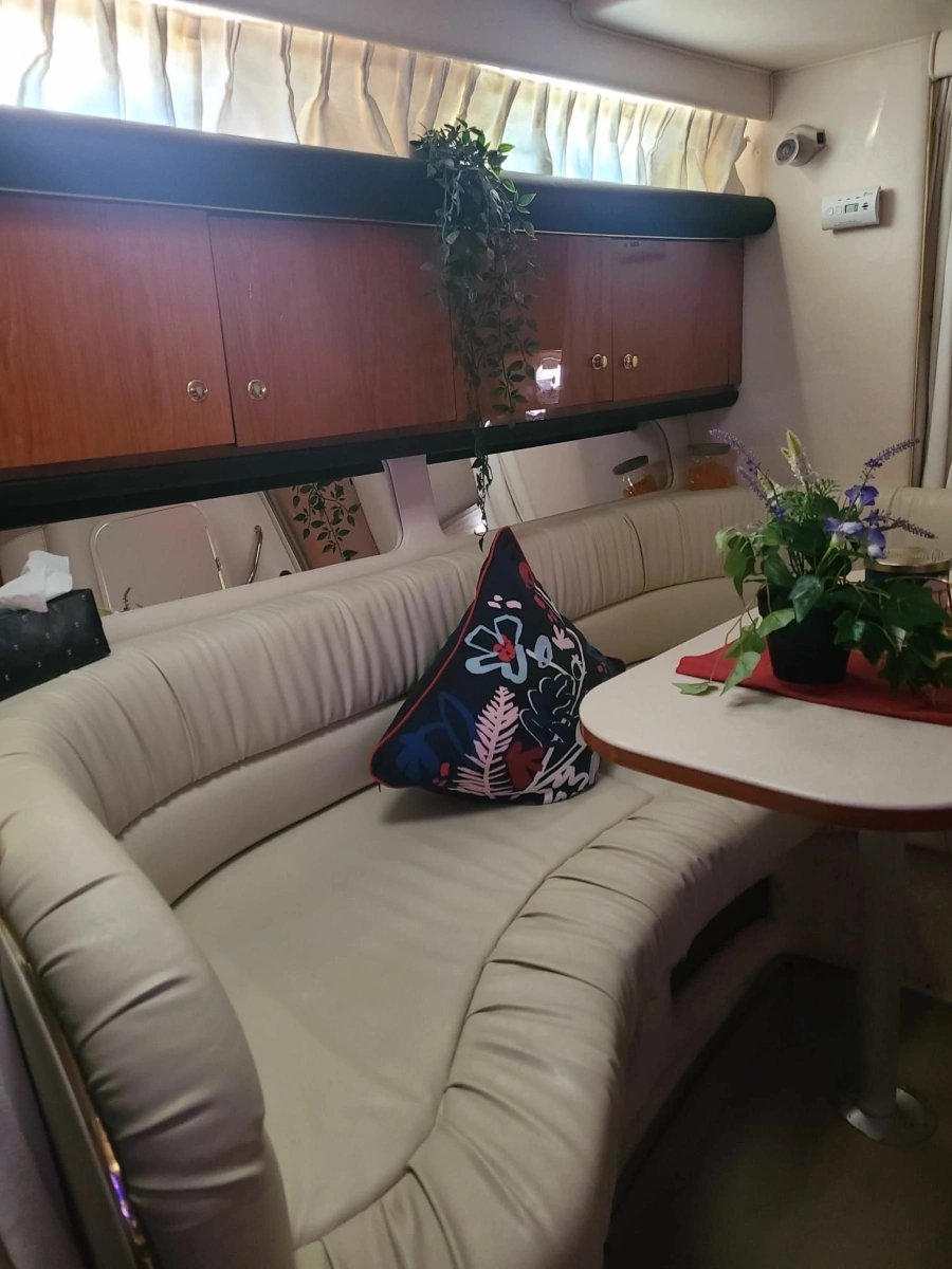 2001 Sea Ray 340 Sundancer 34