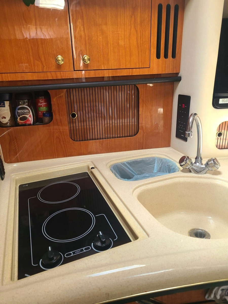 2001 Sea Ray 340 Sundancer 34