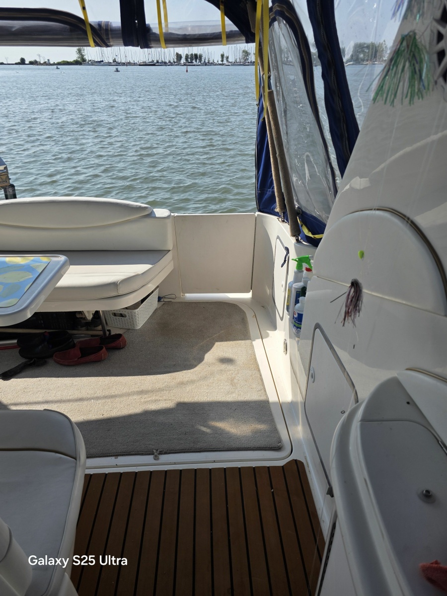 2001 Sea Ray 340 Sundancer 34