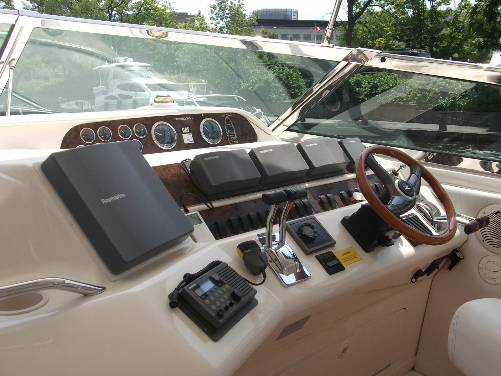 1997 Sea Ray Sundancer 450 45