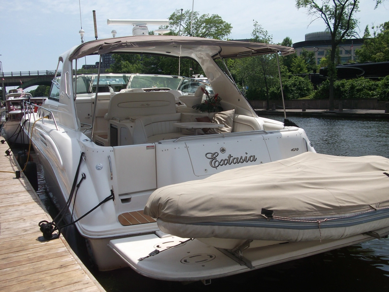 1997 Sea Ray Sundancer 450 45