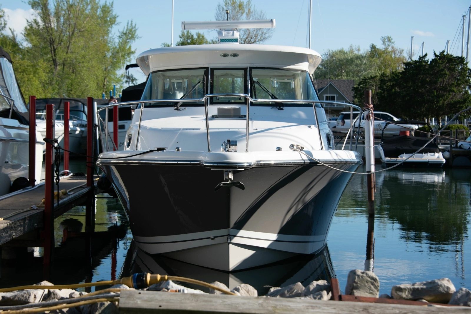2015 Pursuit 345 Offshore 34