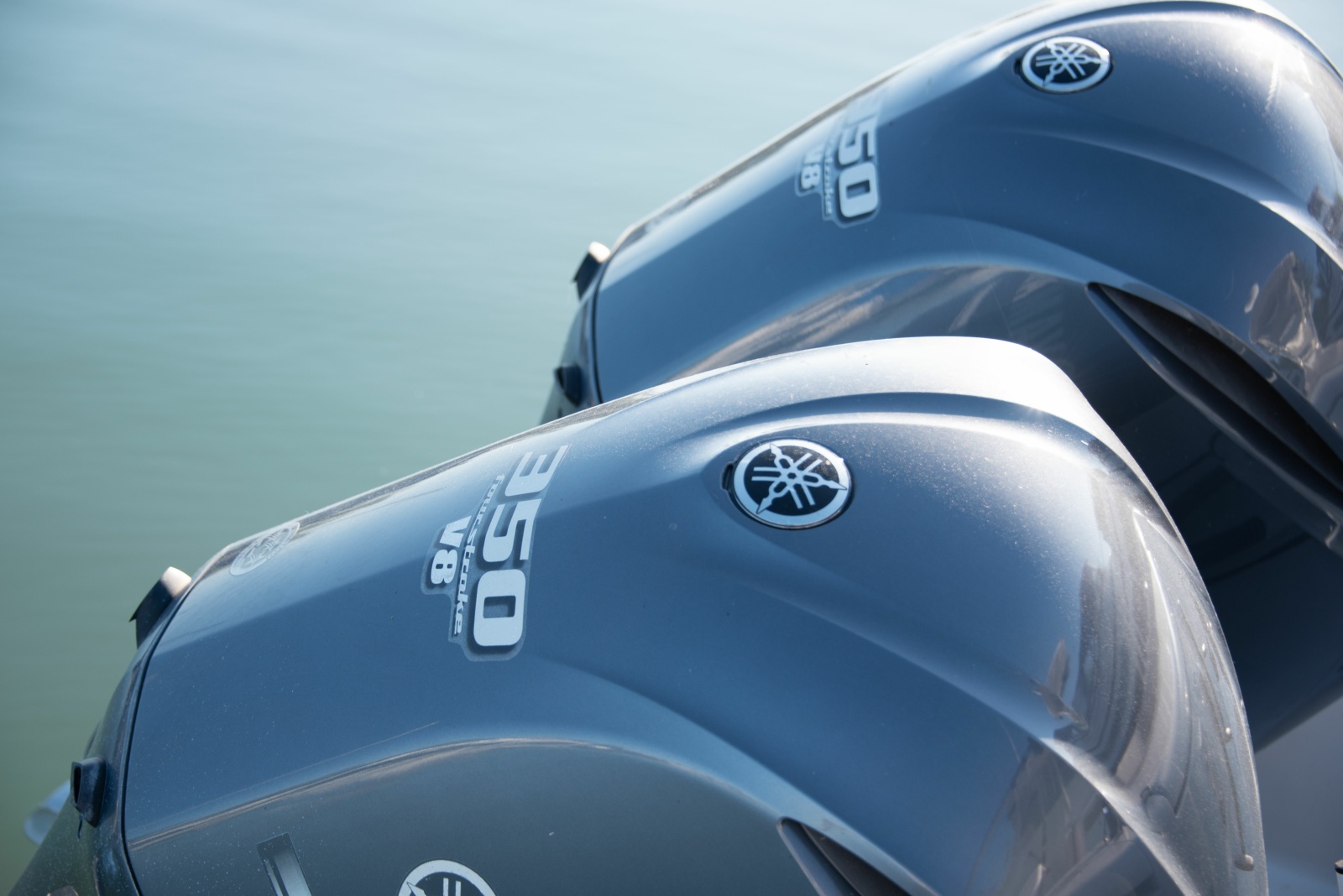 2015 Pursuit 345 Offshore 34