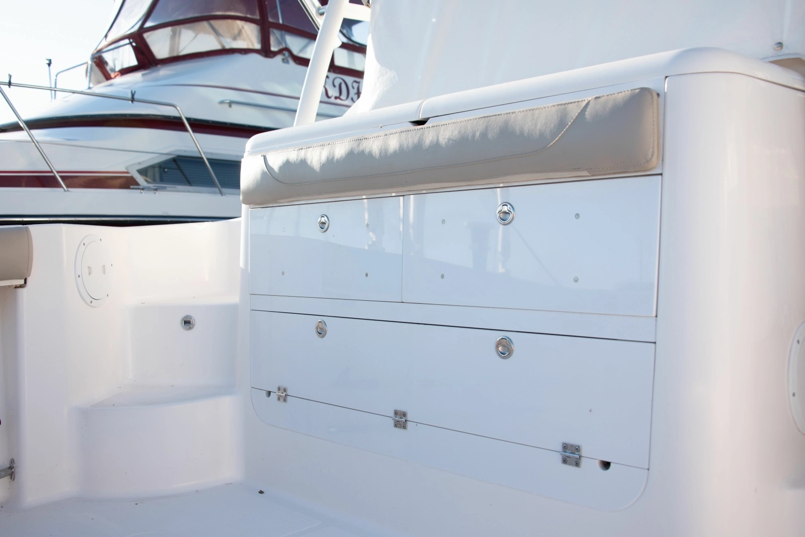 2015 Pursuit 345 Offshore 34
