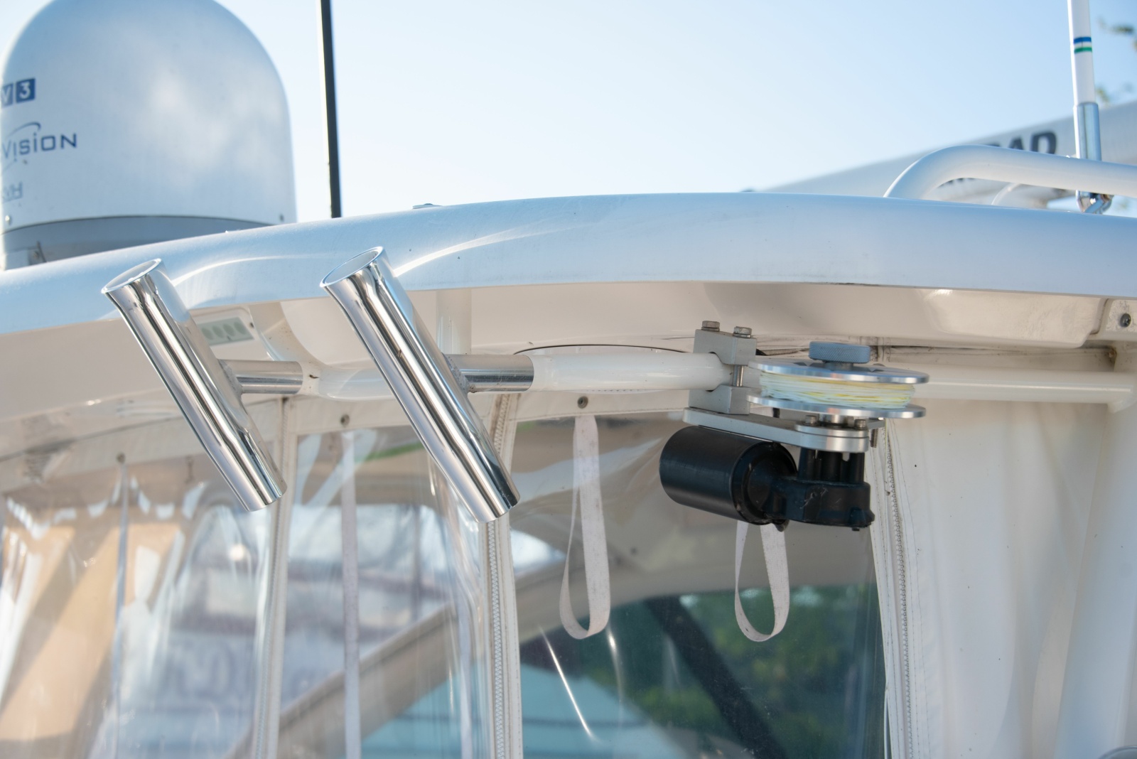 2015 Pursuit 345 Offshore 34