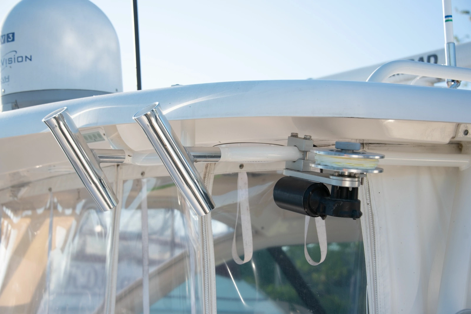 2015 Pursuit 345 Offshore 34