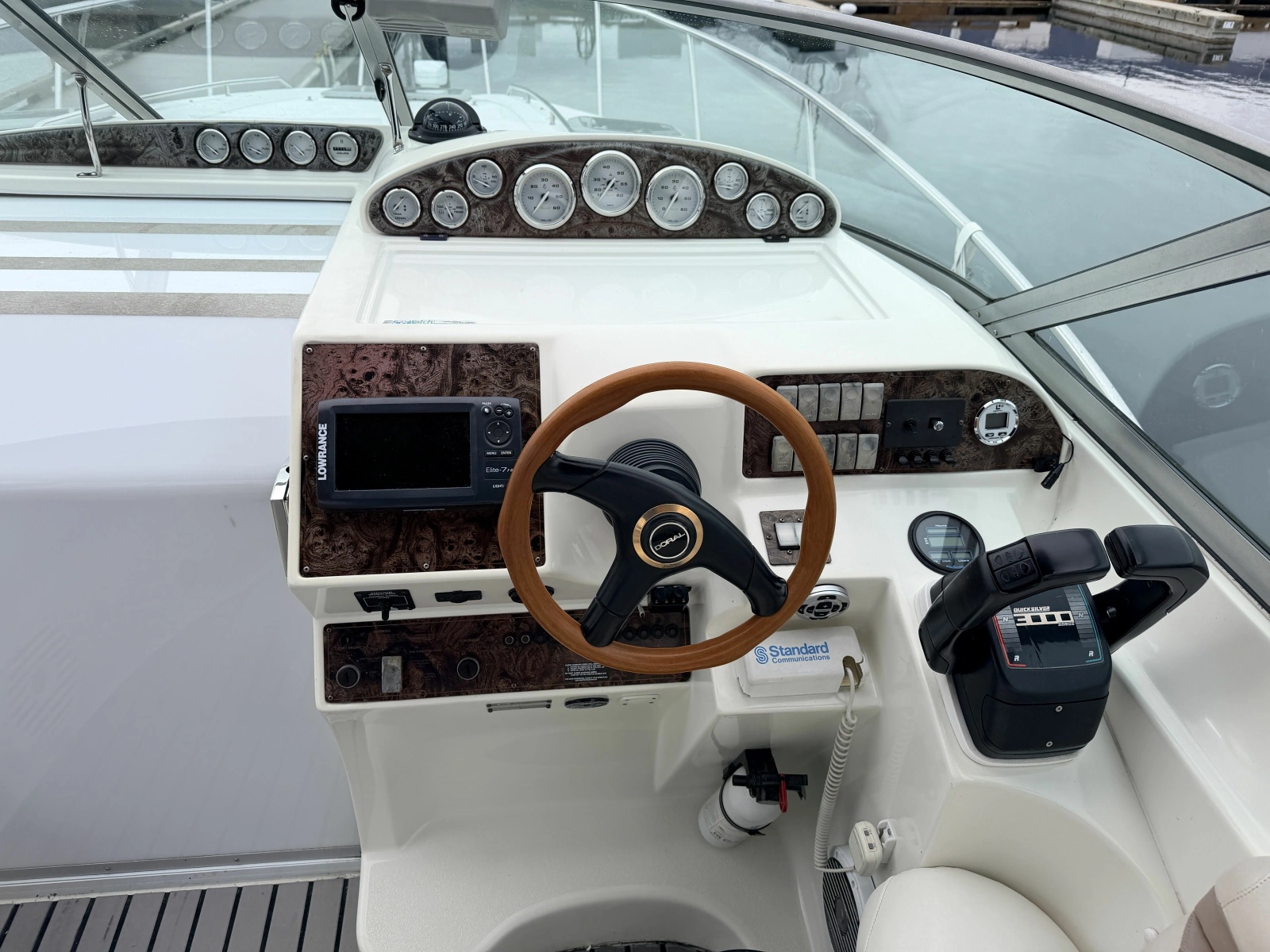 2001 Doral 300 SE 30