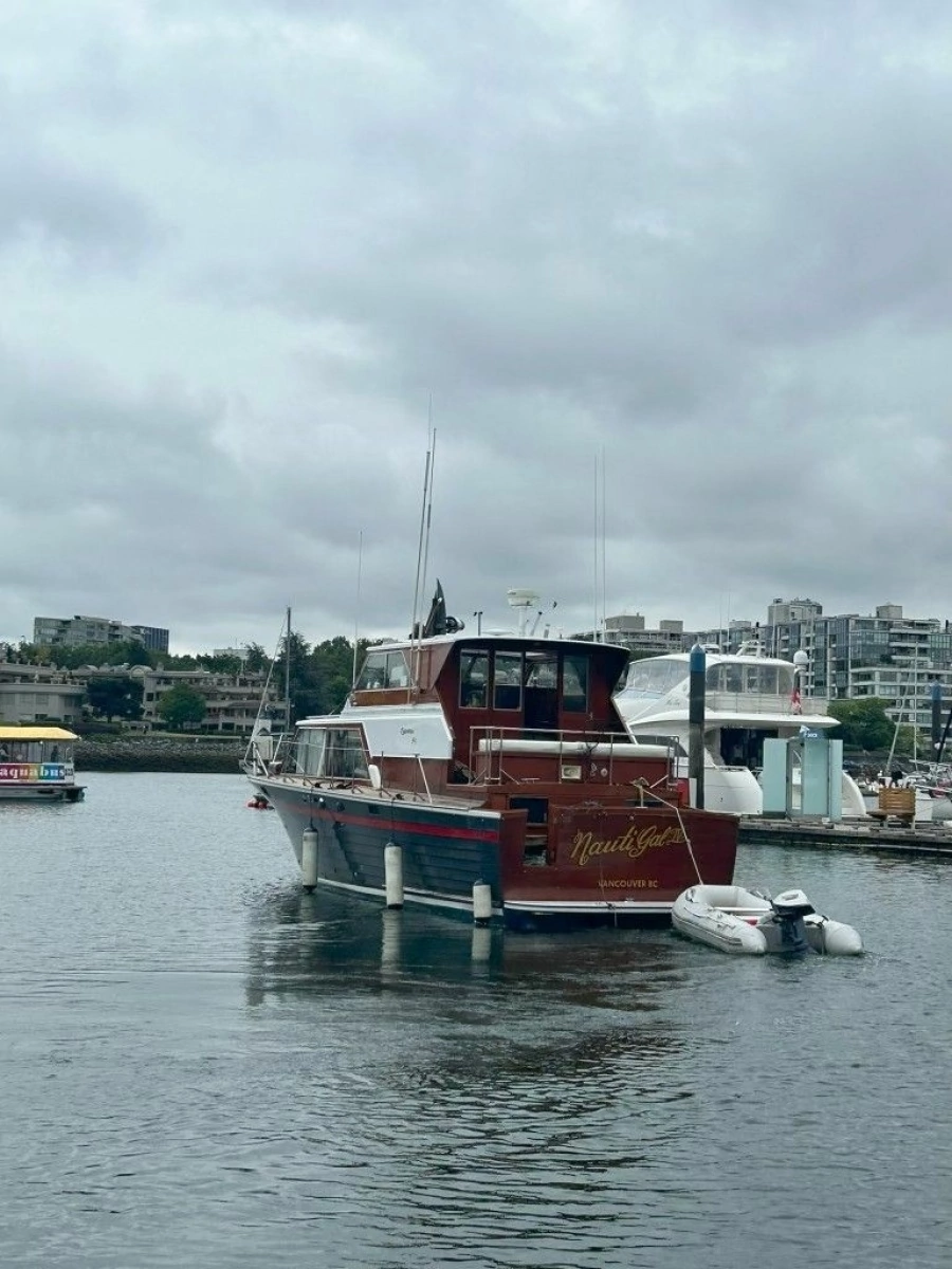 1965 Grenfell 40 40