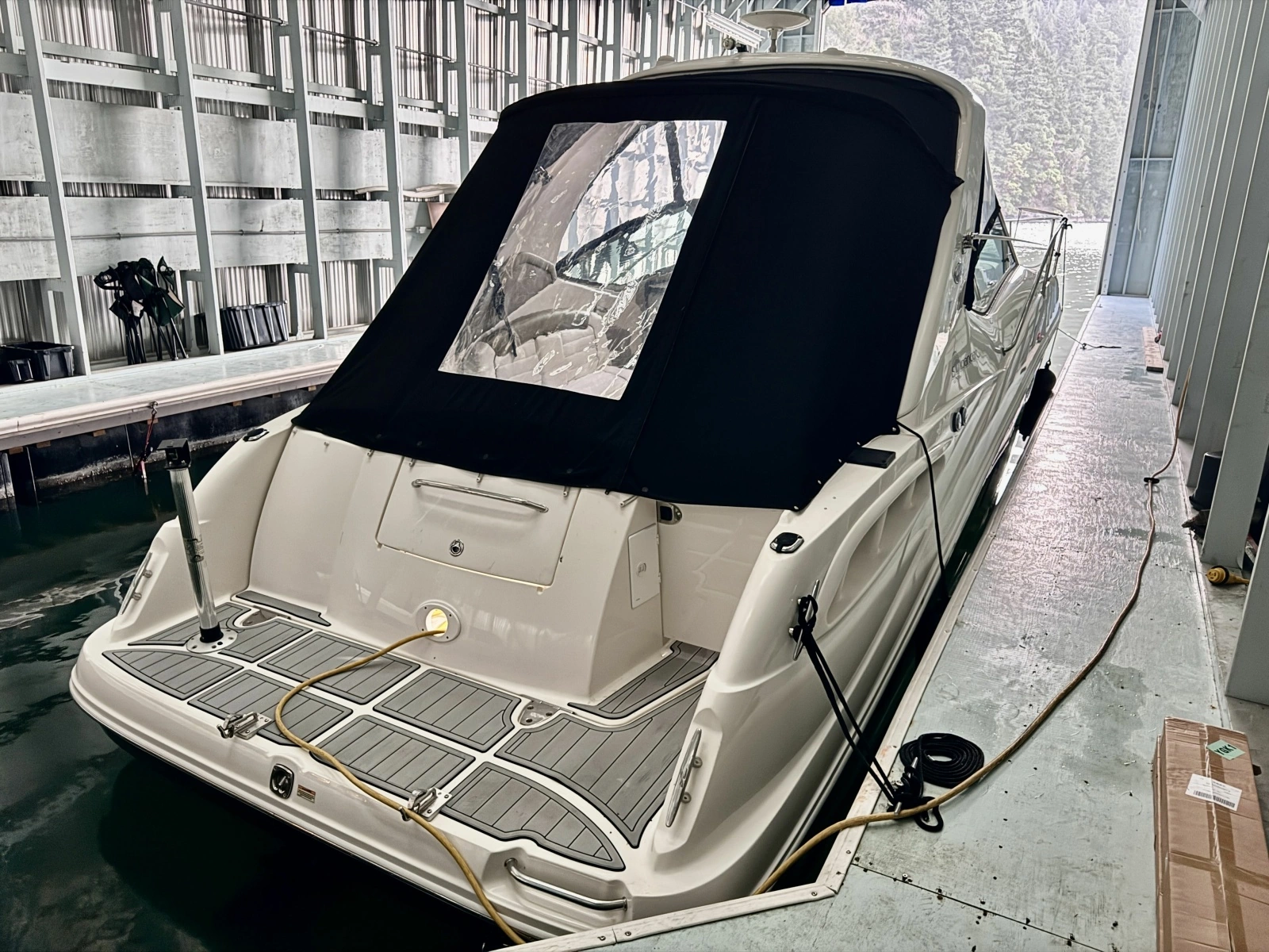 2007 Sea Ray 290 Sundancer 29