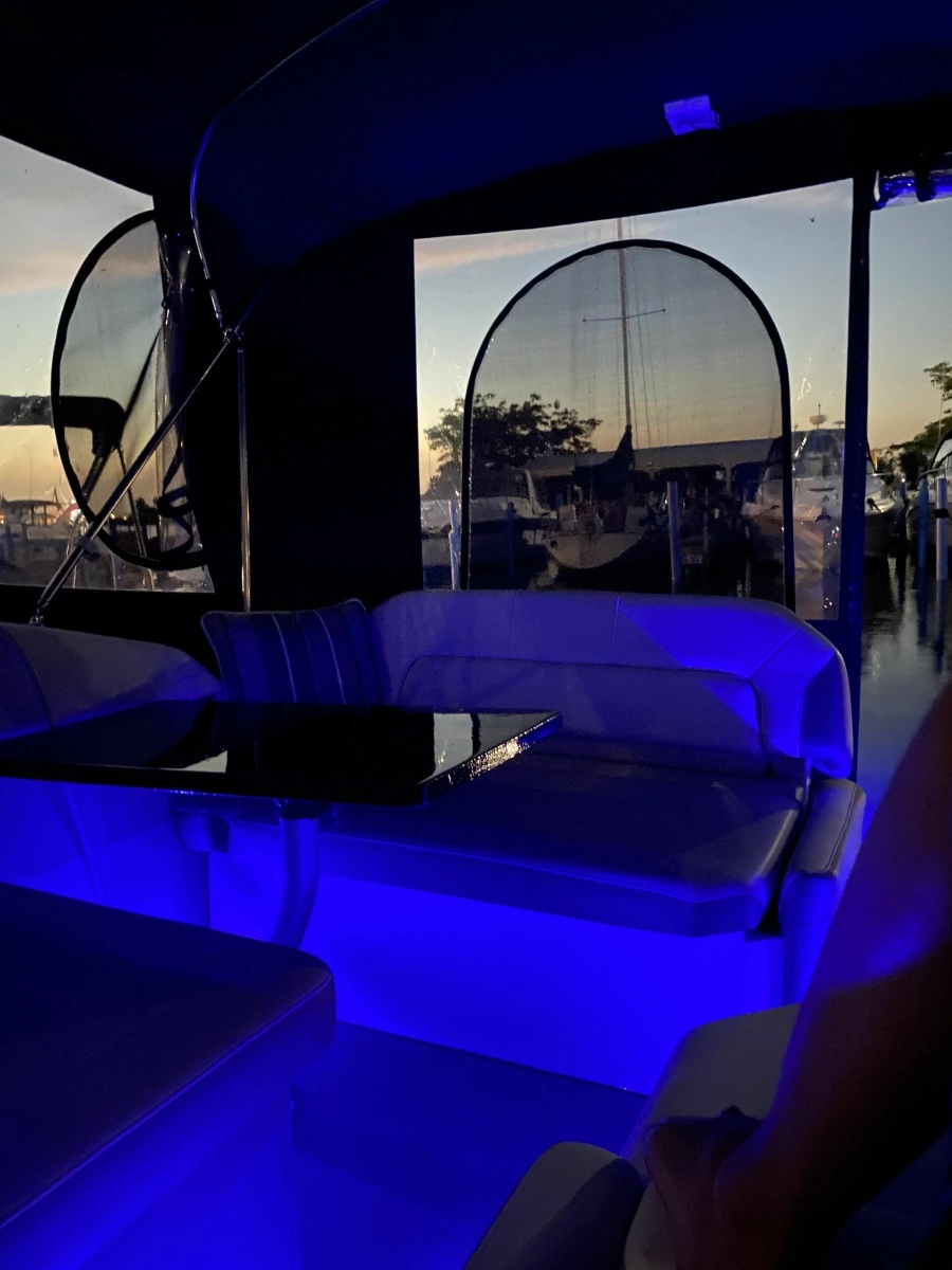 2017 Regal 26 Express 26