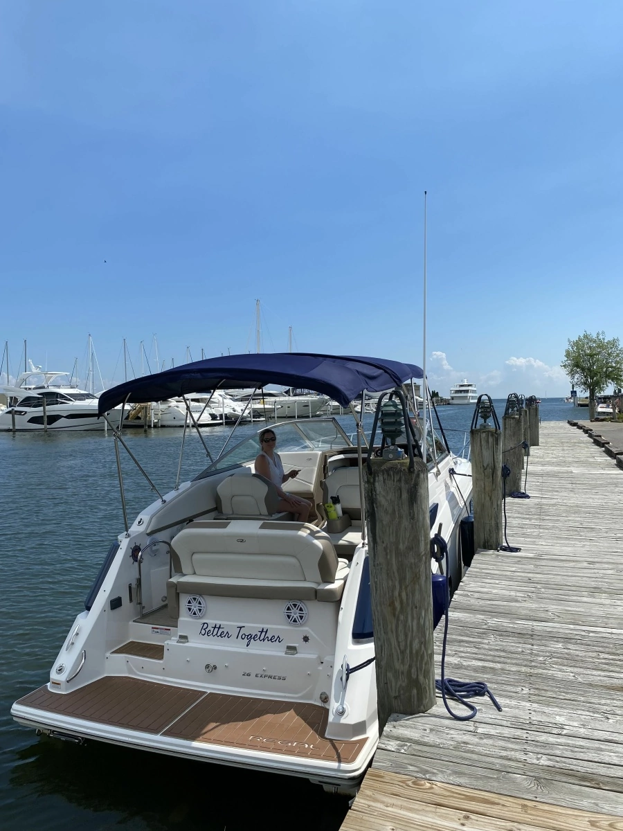 2017 Regal 26 Express 26