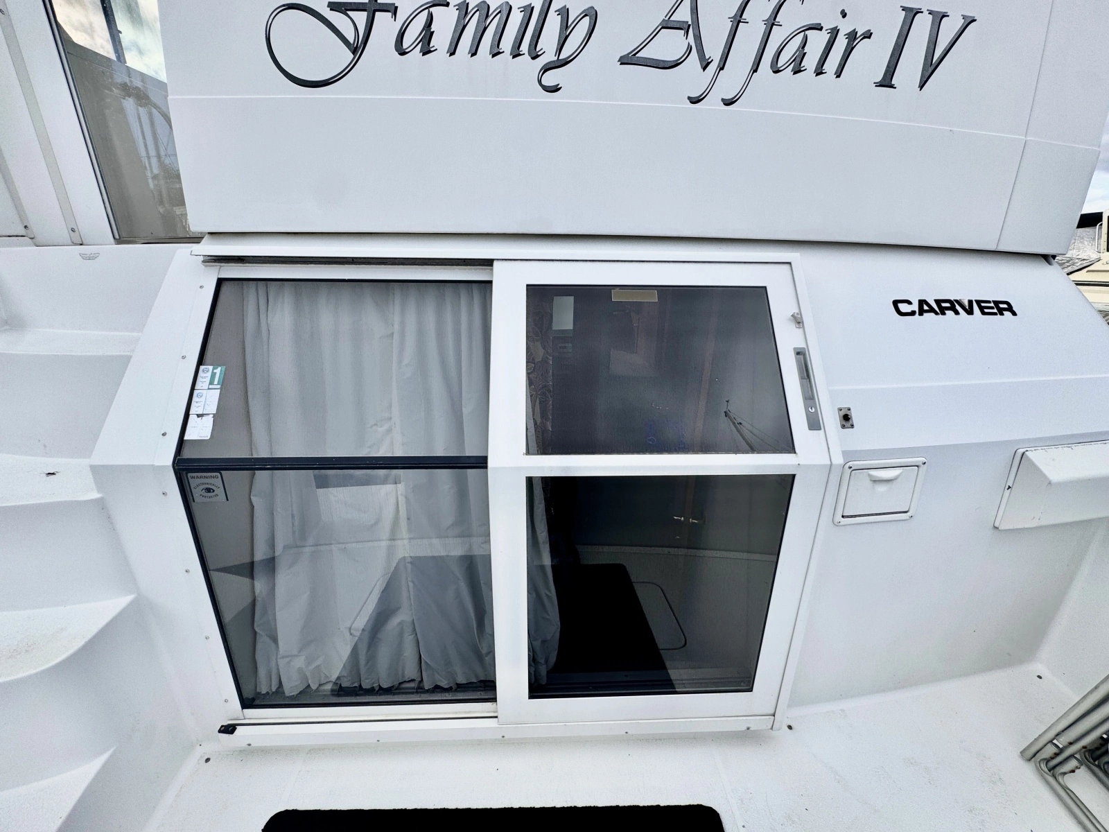 1997 Carver 500 Cockpit Motor Yacht 50