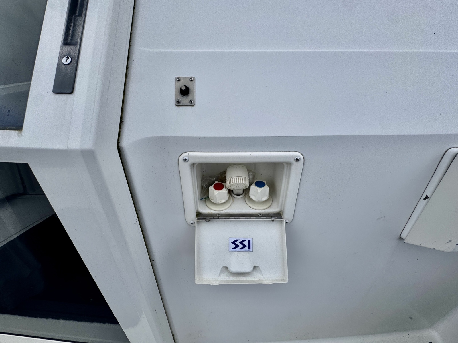 1997 Carver 500 Cockpit Motor Yacht 50