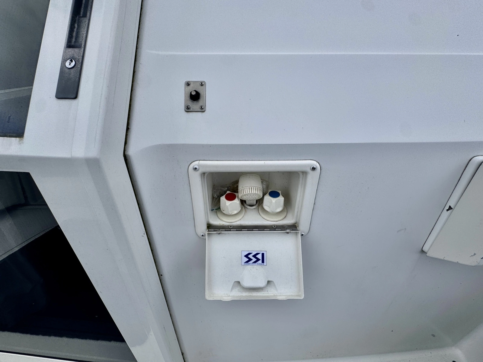 1997 Carver 500 Cockpit Motor Yacht 50
