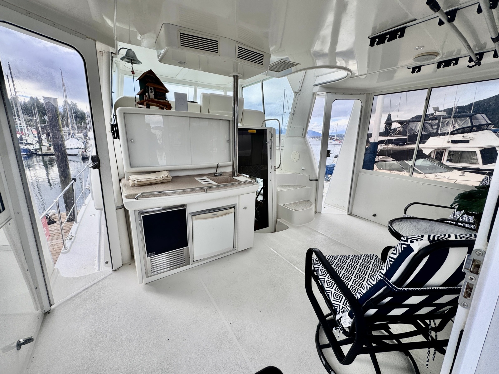 1997 Carver 500 Cockpit Motor Yacht 50