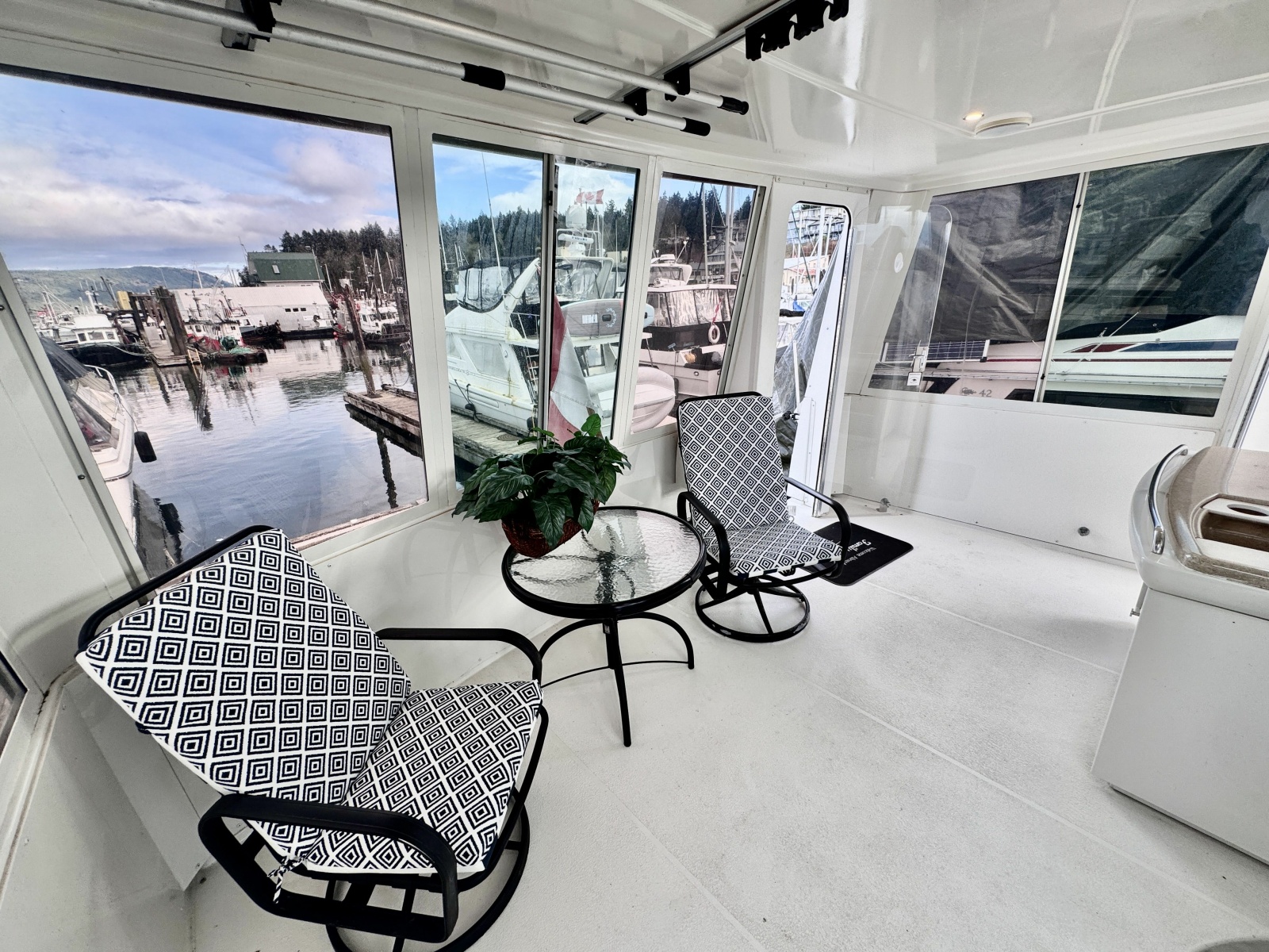 1997 Carver 500 Cockpit Motor Yacht 50