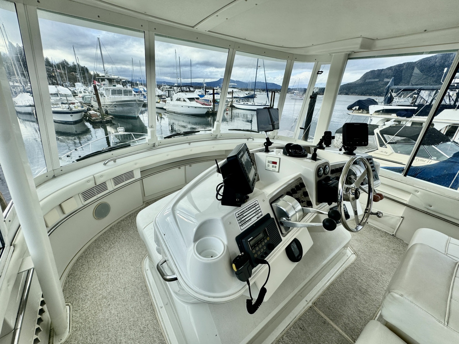 1997 Carver 500 Cockpit Motor Yacht 50