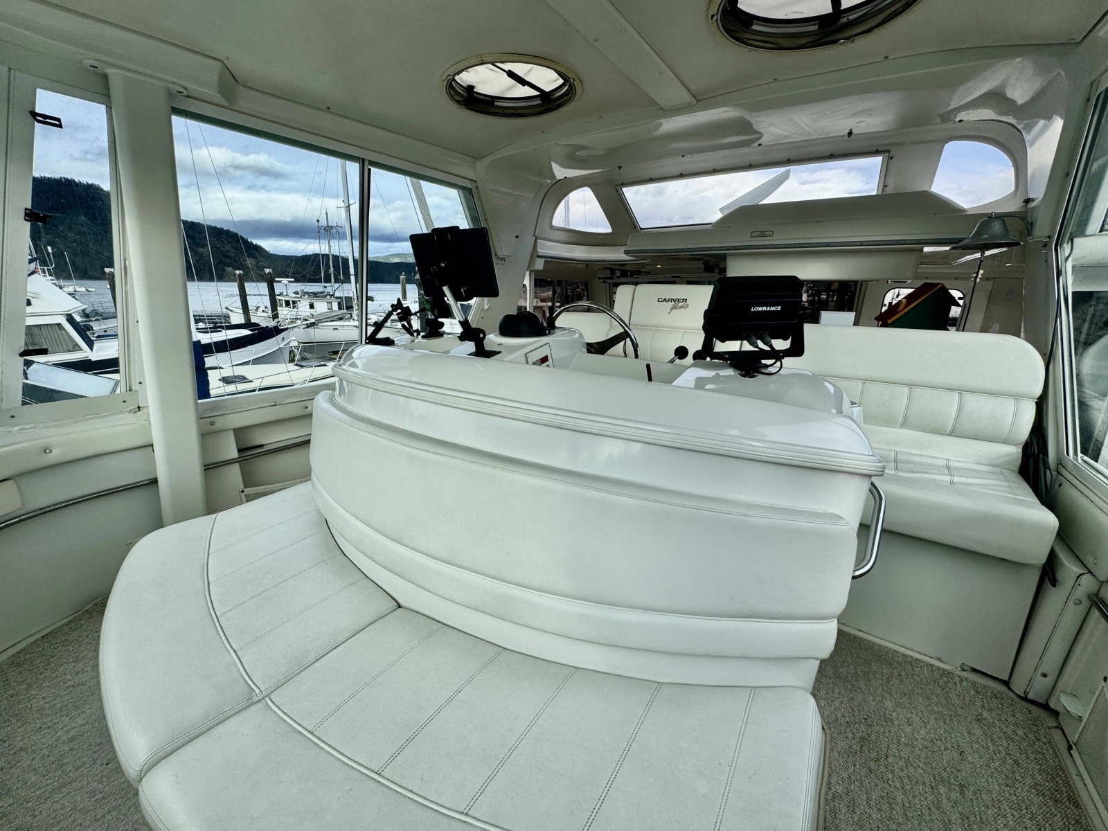 1997 Carver 500 Cockpit Motor Yacht 50