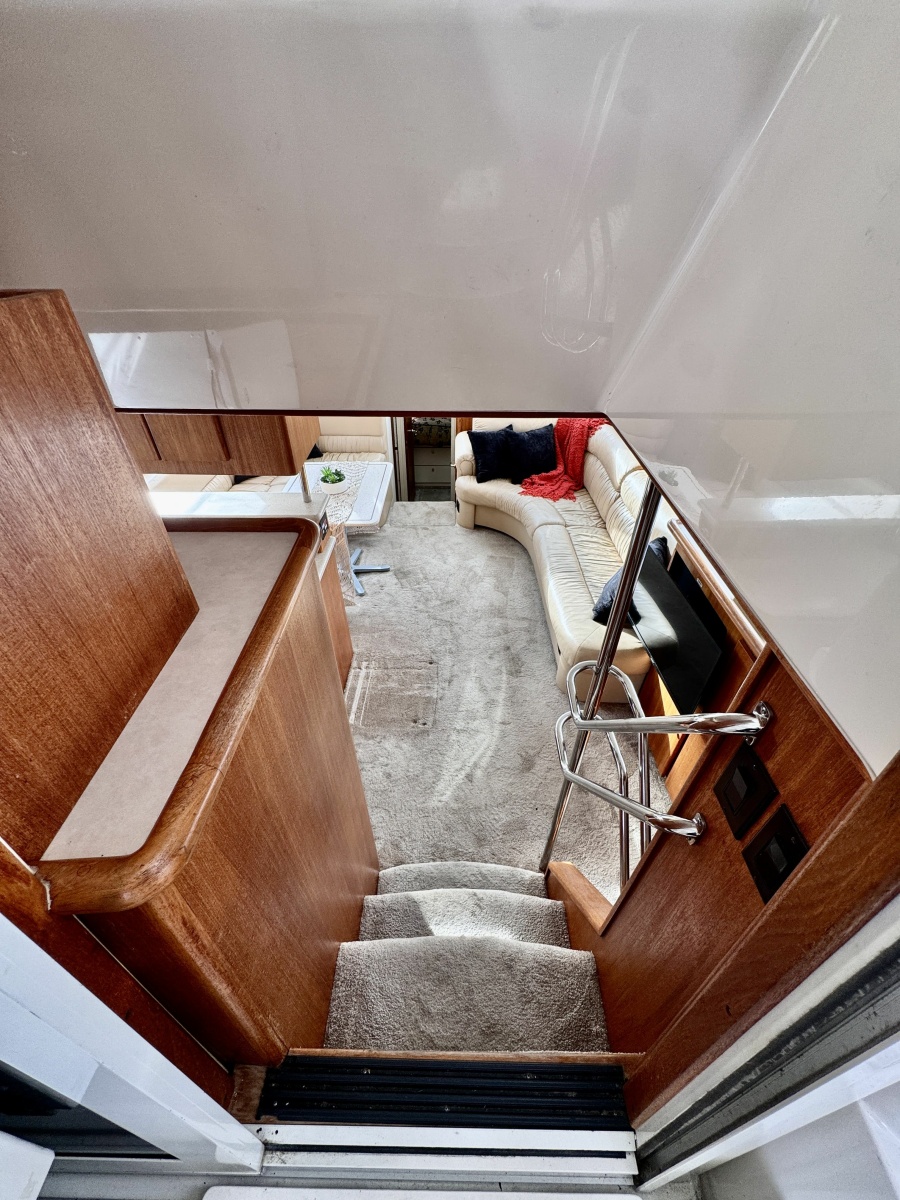 1997 Carver 500 Cockpit Motor Yacht 50