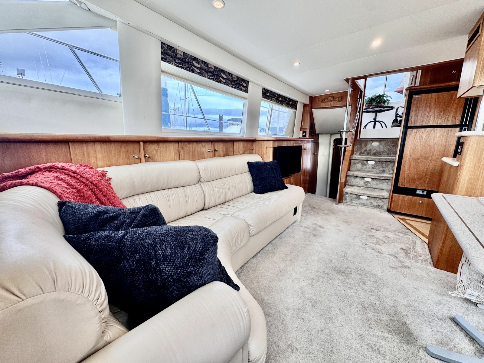 1997 Carver 500 Cockpit Motor Yacht 50