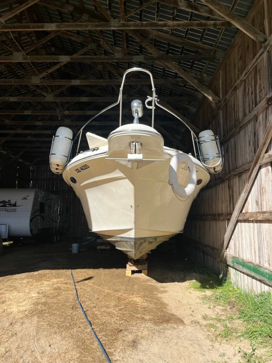 1997 Sea Ray 330 Sundancer 33