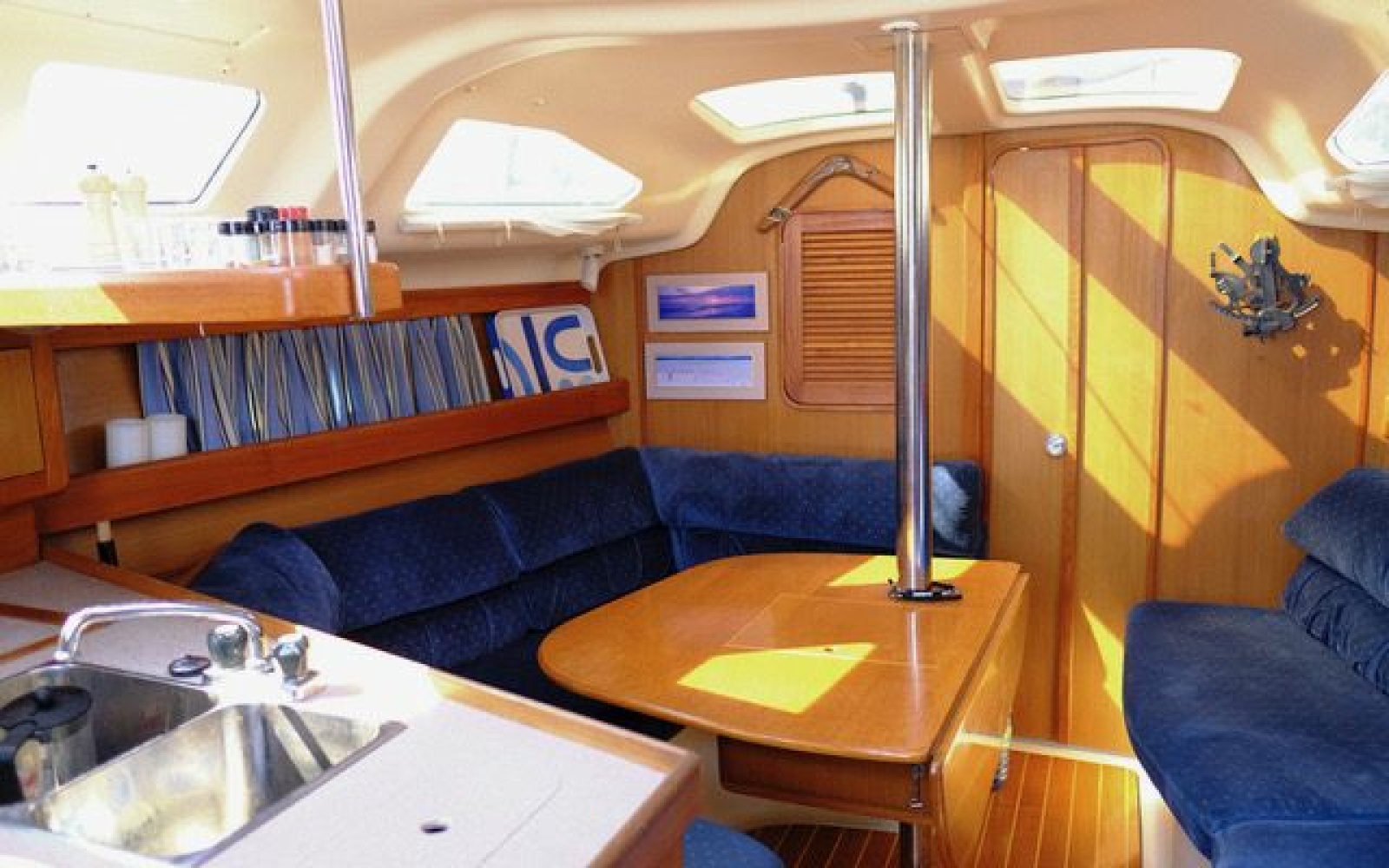 1997 Hunter 340 34
