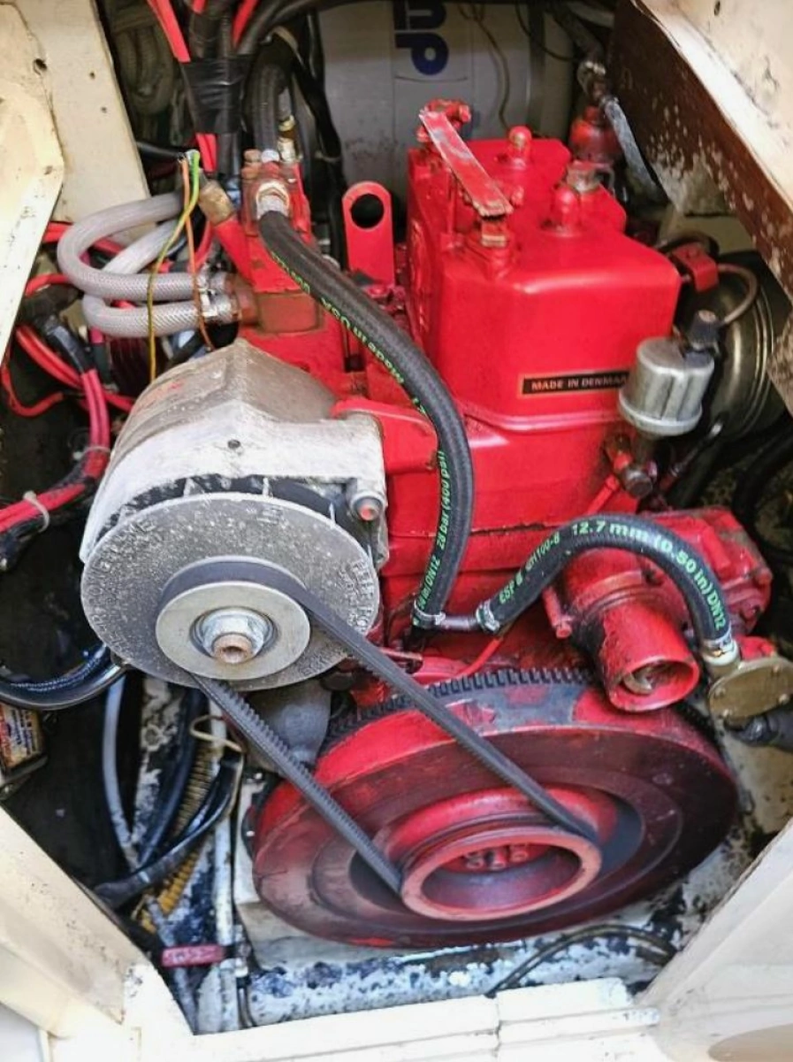 1984 CS 33 33