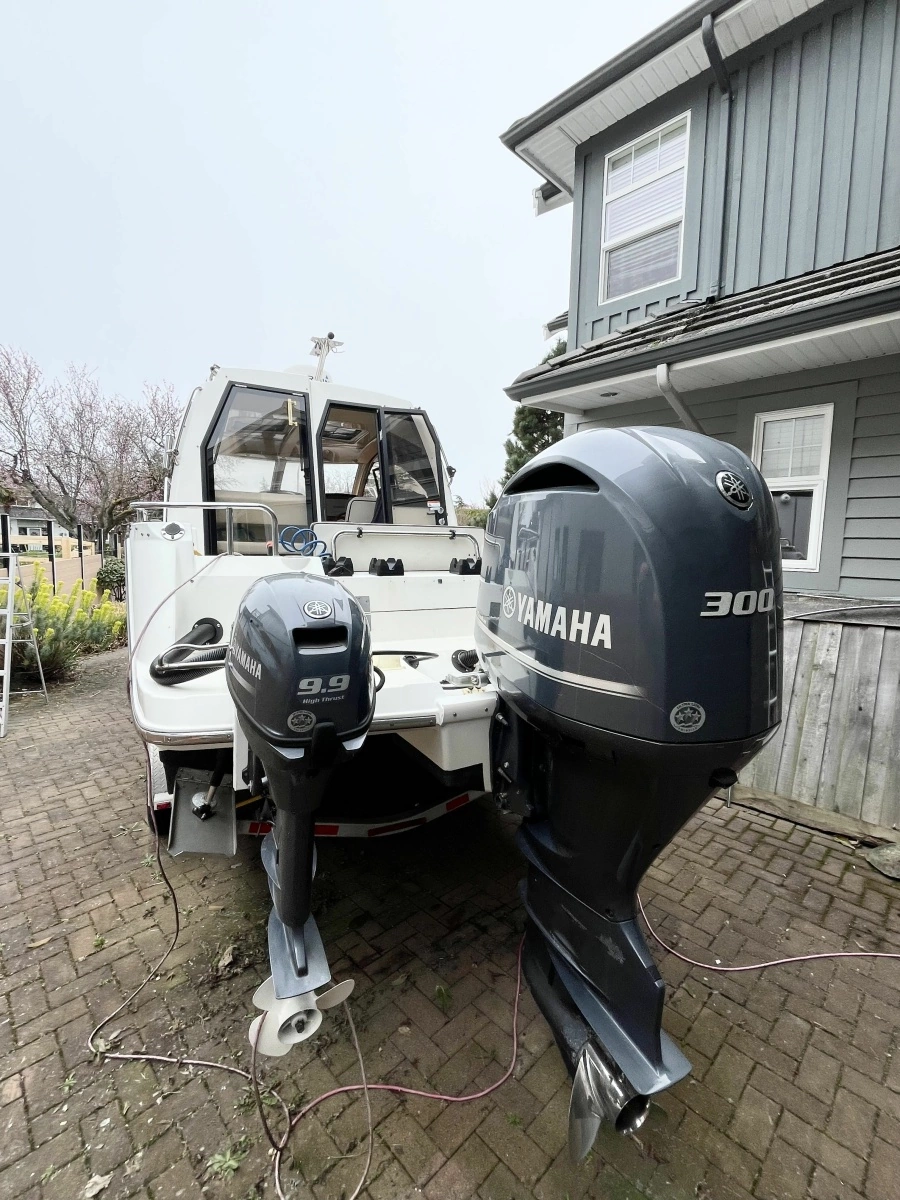 2017 Cutwater C-24 24