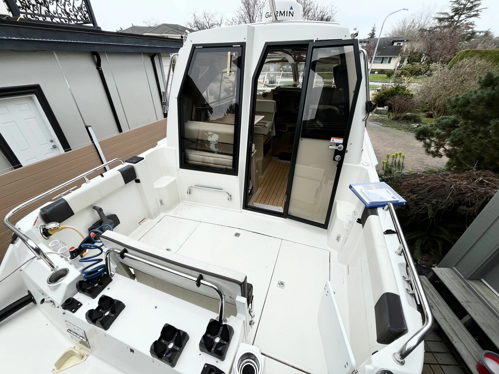 2017 Cutwater C-24 24