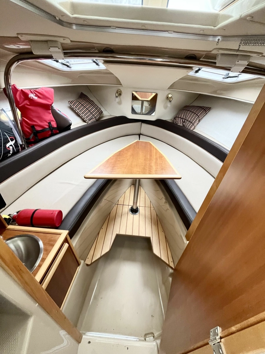 2017 Cutwater C-24 24